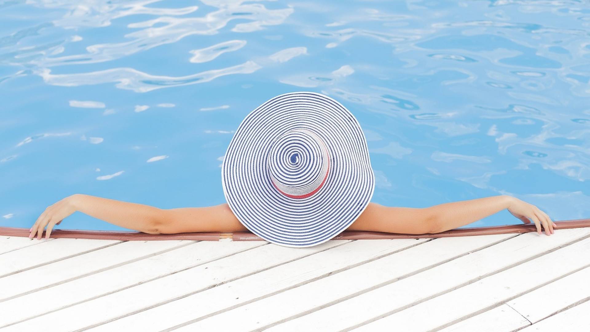 Pourquoi choisir un robot électrique pour la piscine ?